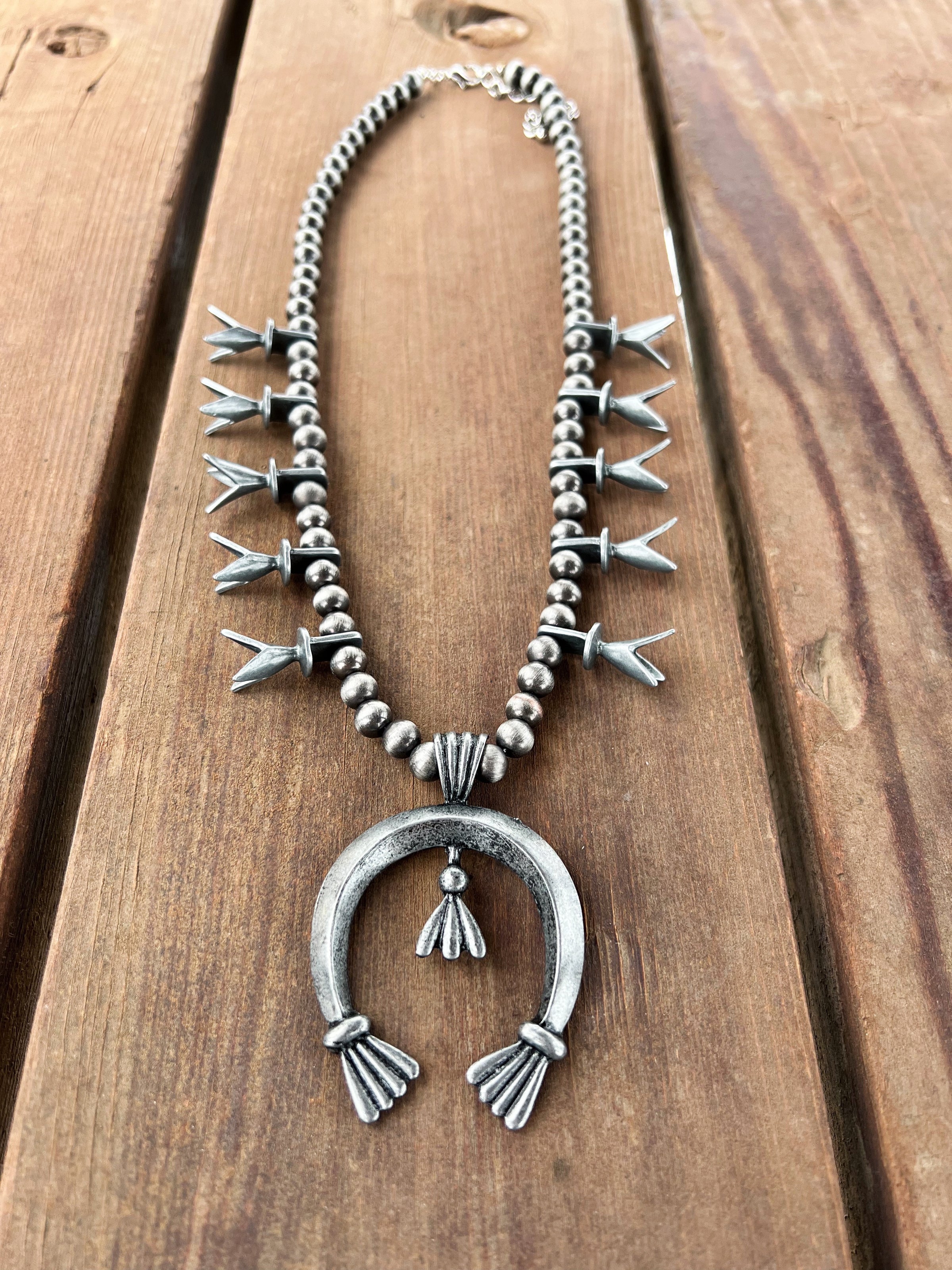 The Navajo Silver Necklace