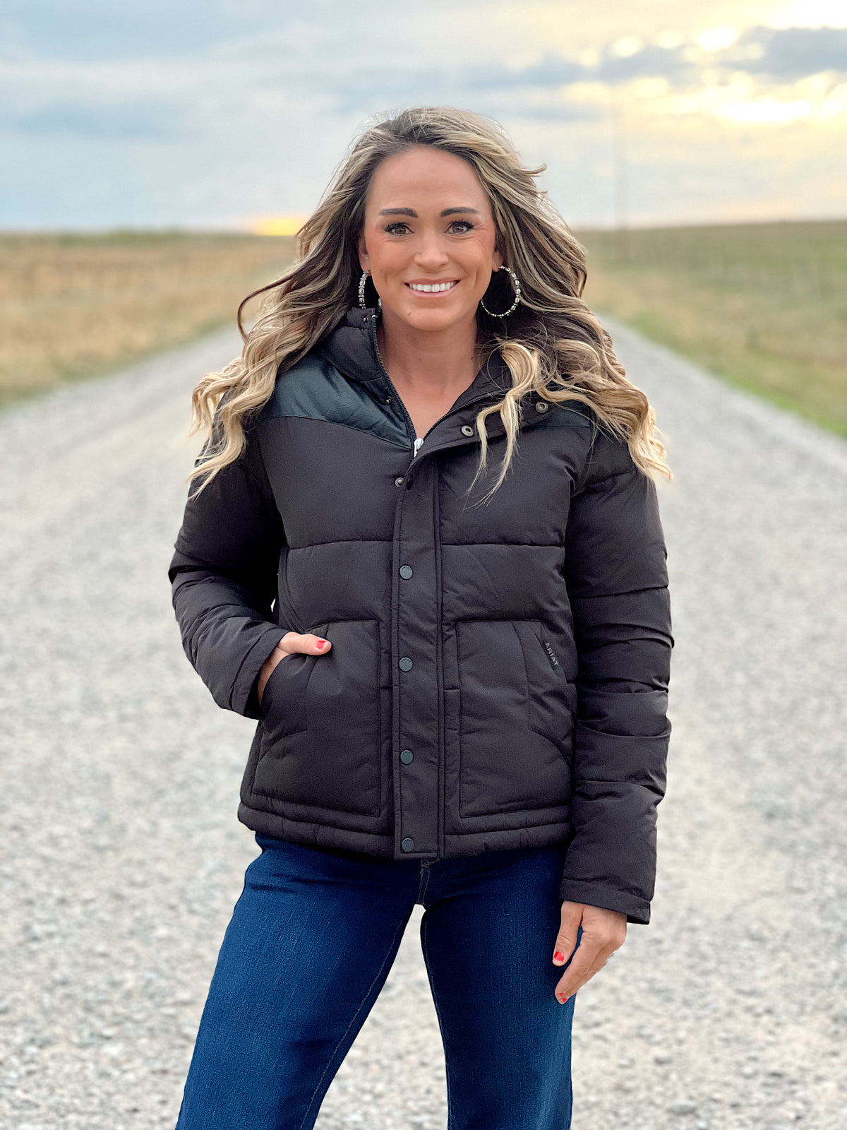 The Frontier Puffer Jacket in Black