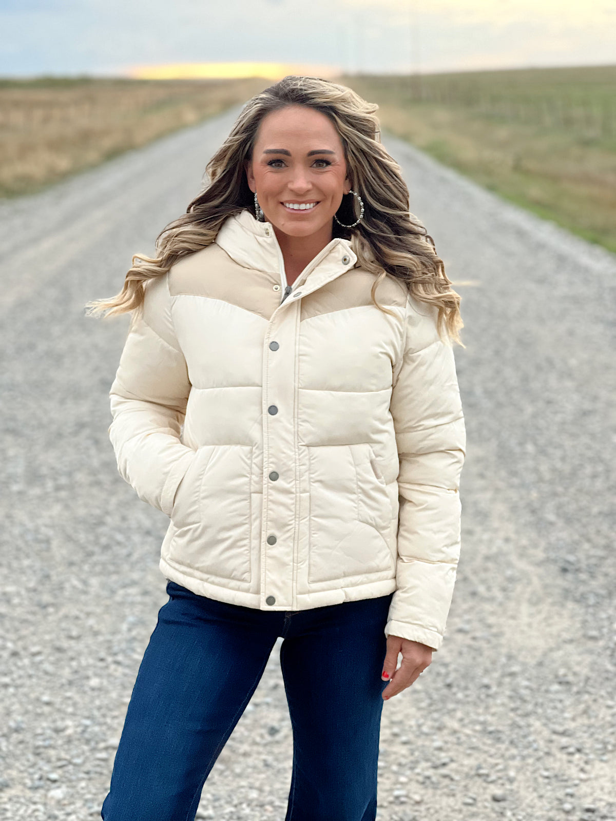 The Frontier Puffer Jacket in Irish Cream