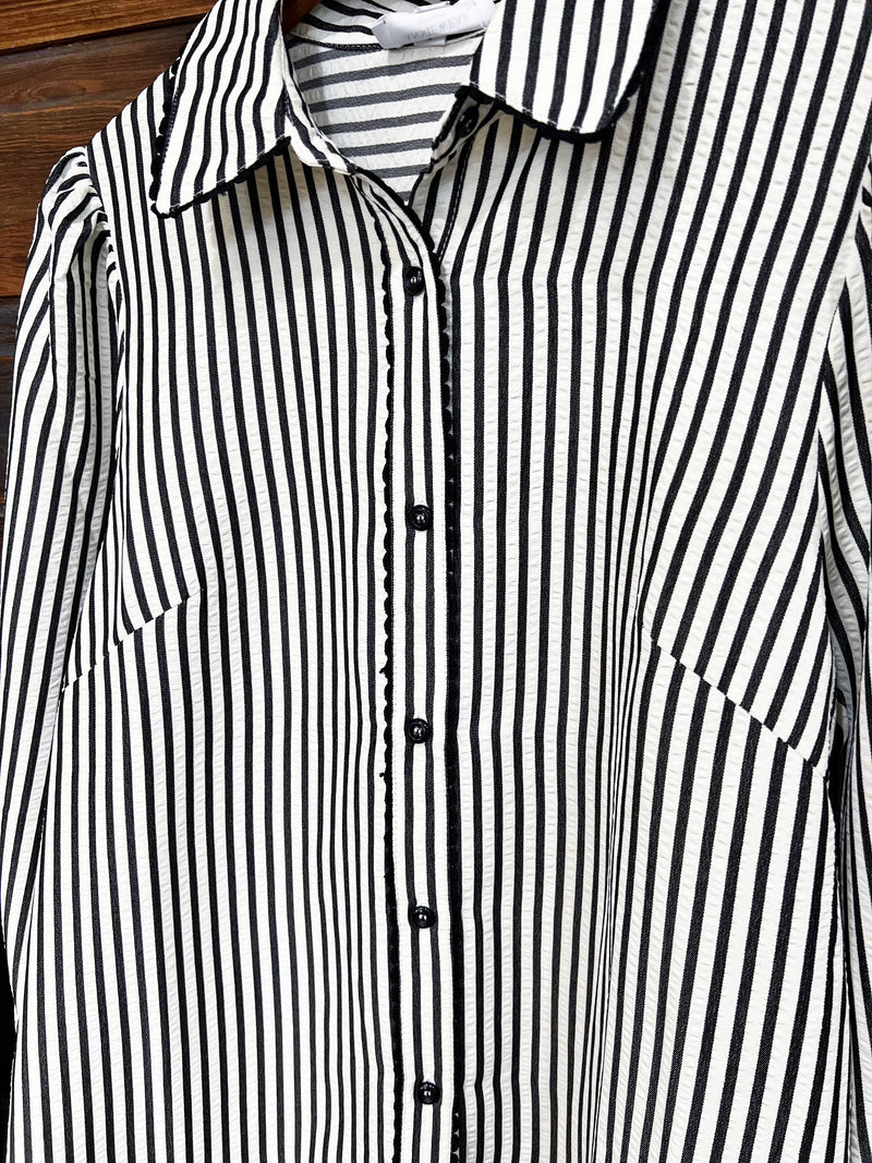 The Aberdeen Button Up in Black