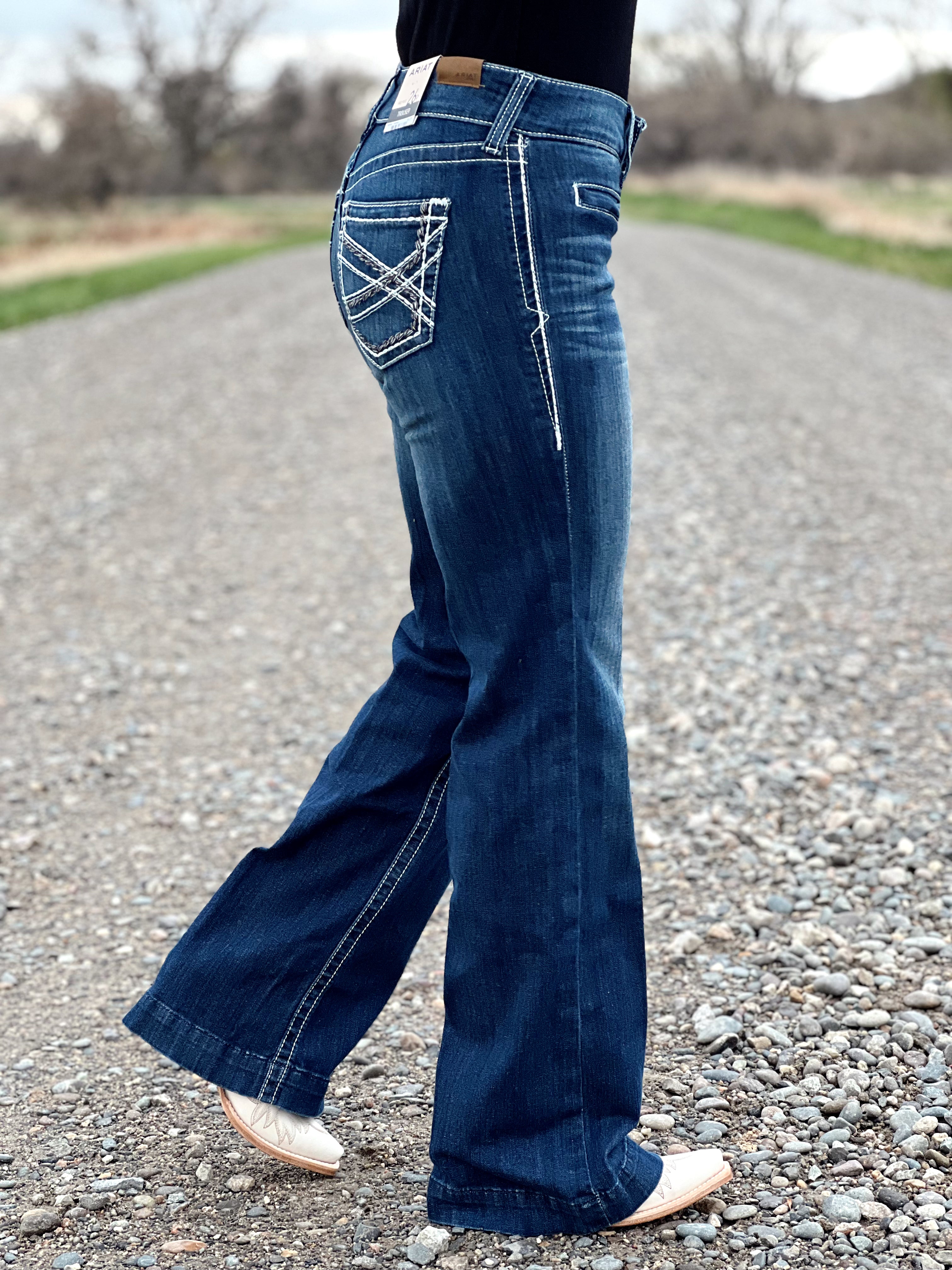 Ariat – Jeans Donna A Gamba Dritta – Denim Elasticizzato 10oz – Vita Media, Cucitura Interna Regolabile – Per Cavallo E Lavoro