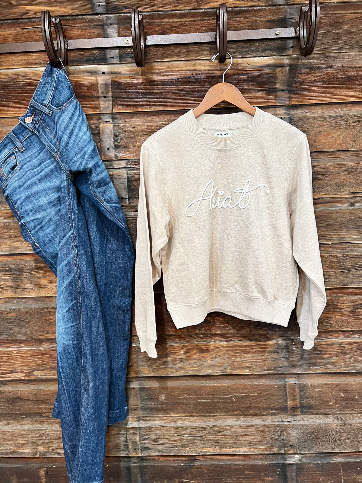 The Ariat Crew Neck Sweatshirt