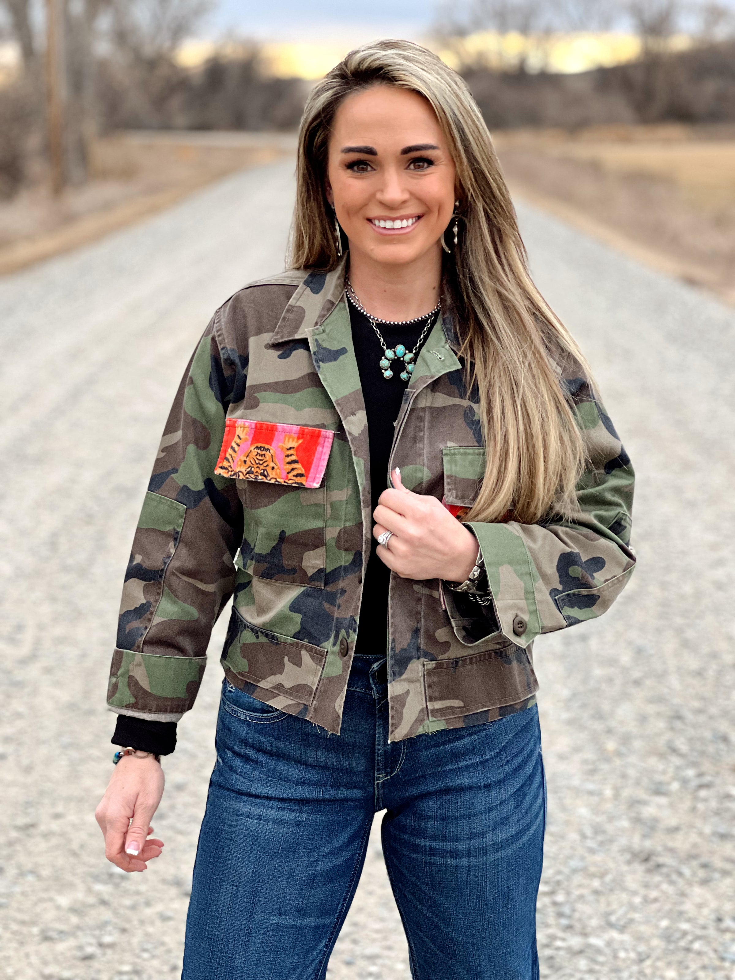 Camo jacket with Tiger Print contrast