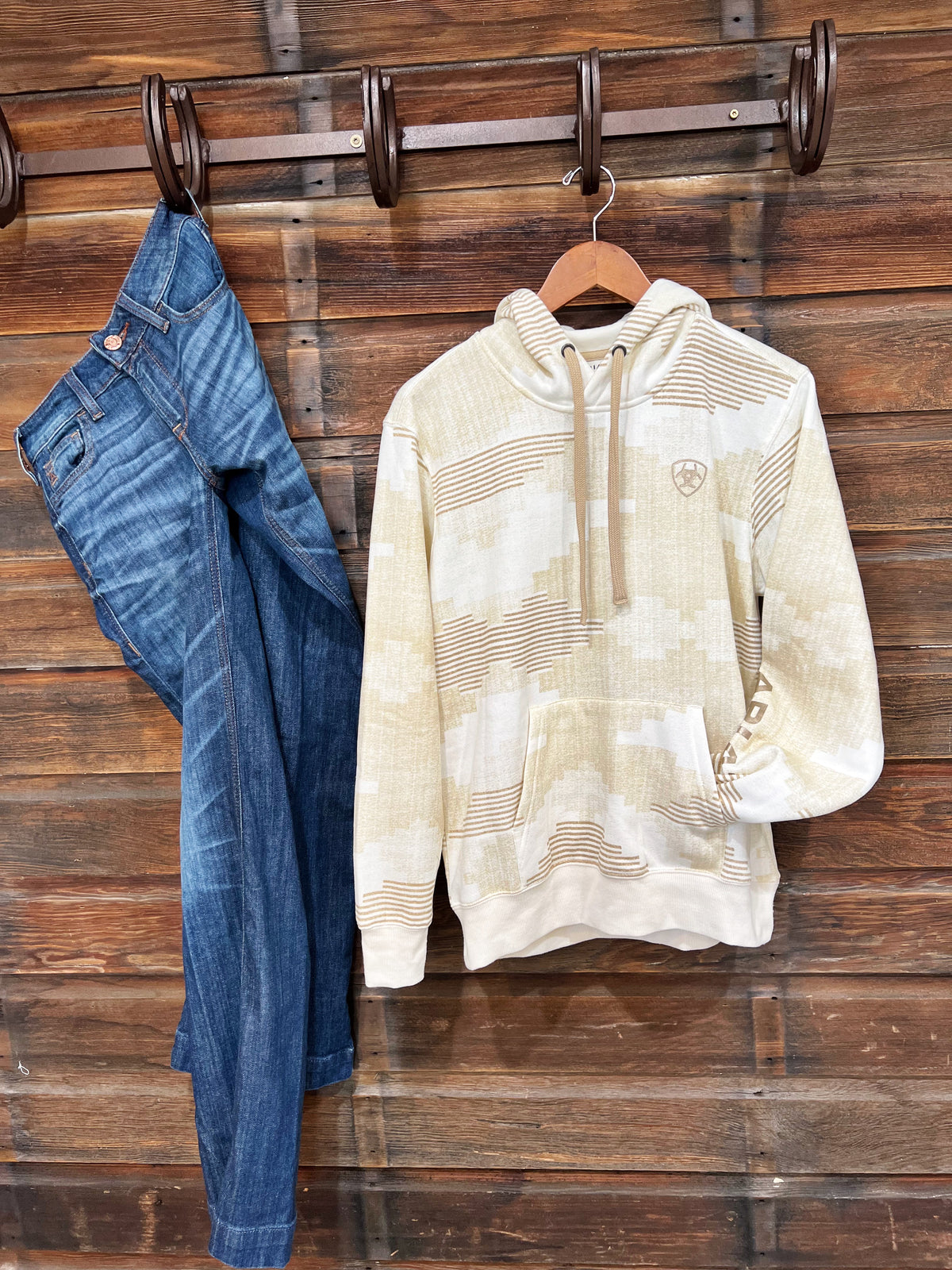 The Auburn Hoodie in Sedona