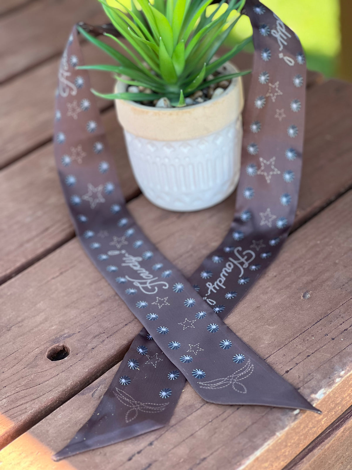 The Howdy Twilly Rag in Brown