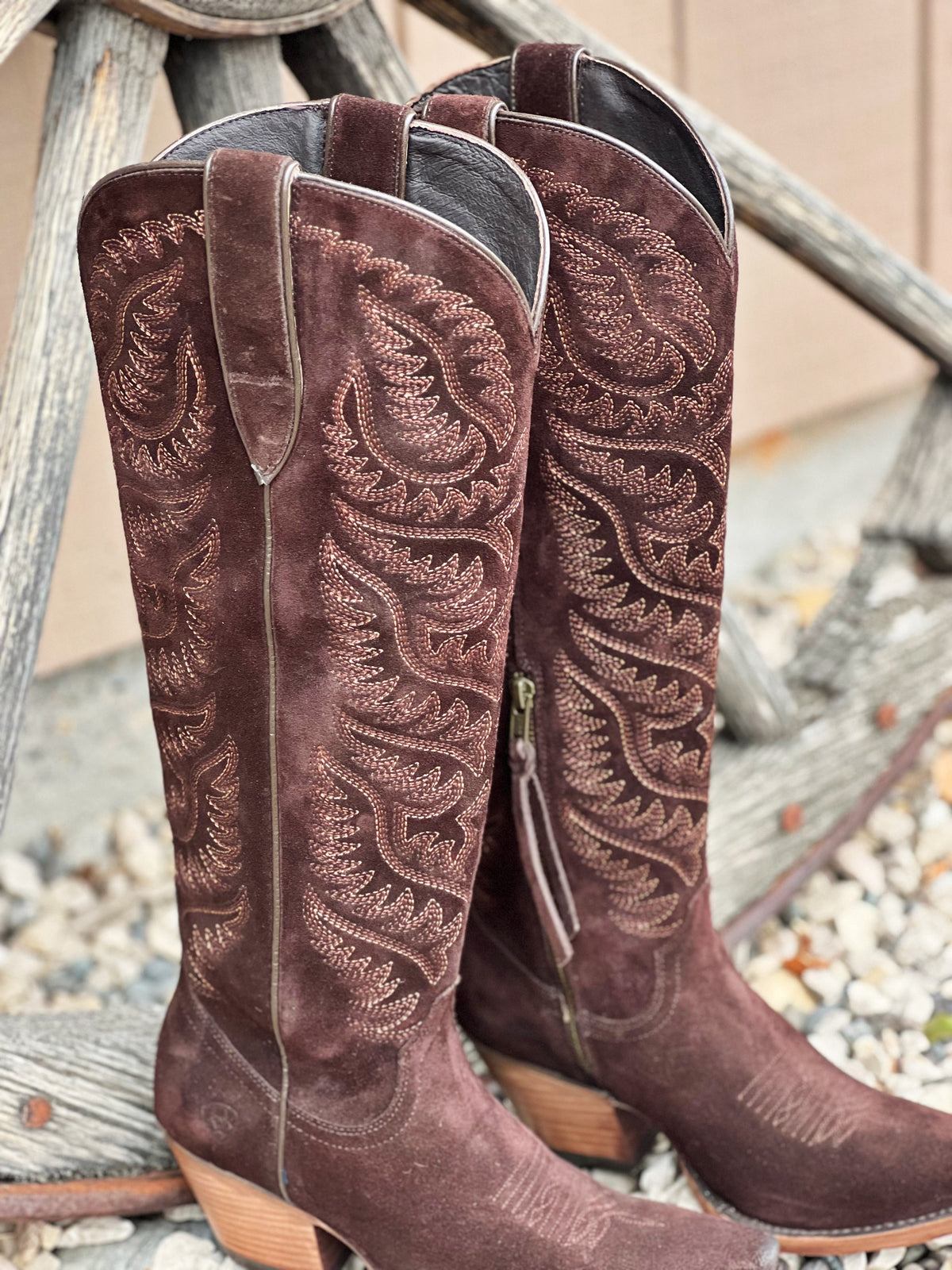 The Laramie Stretch Fit Boot in Espresso