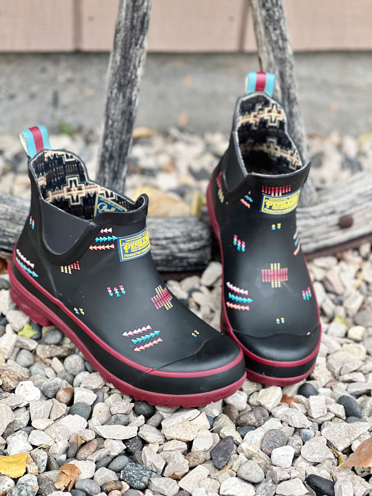 Kelli's Closet Pendleton Rain Boot Size 7