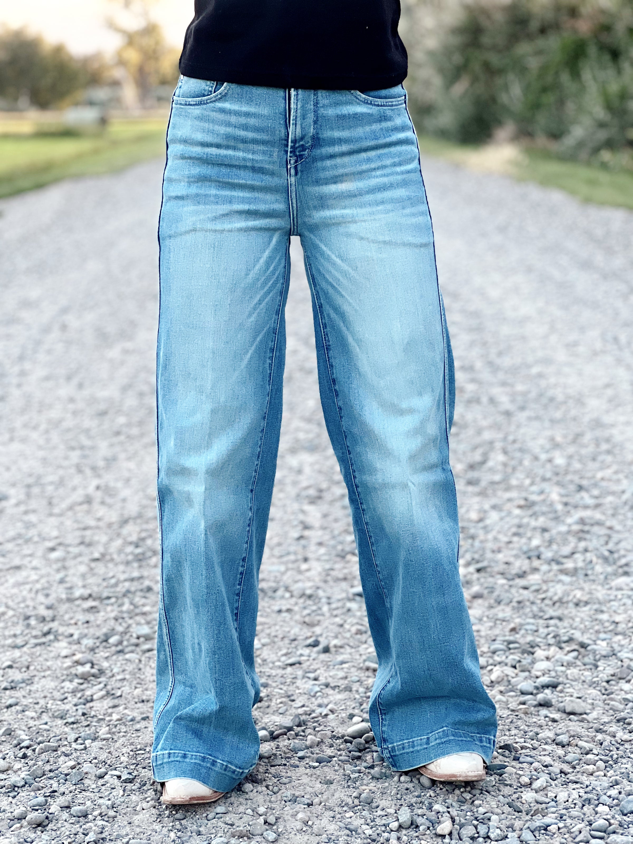 The Ultra High Rise Wide Leg Lawton Jean