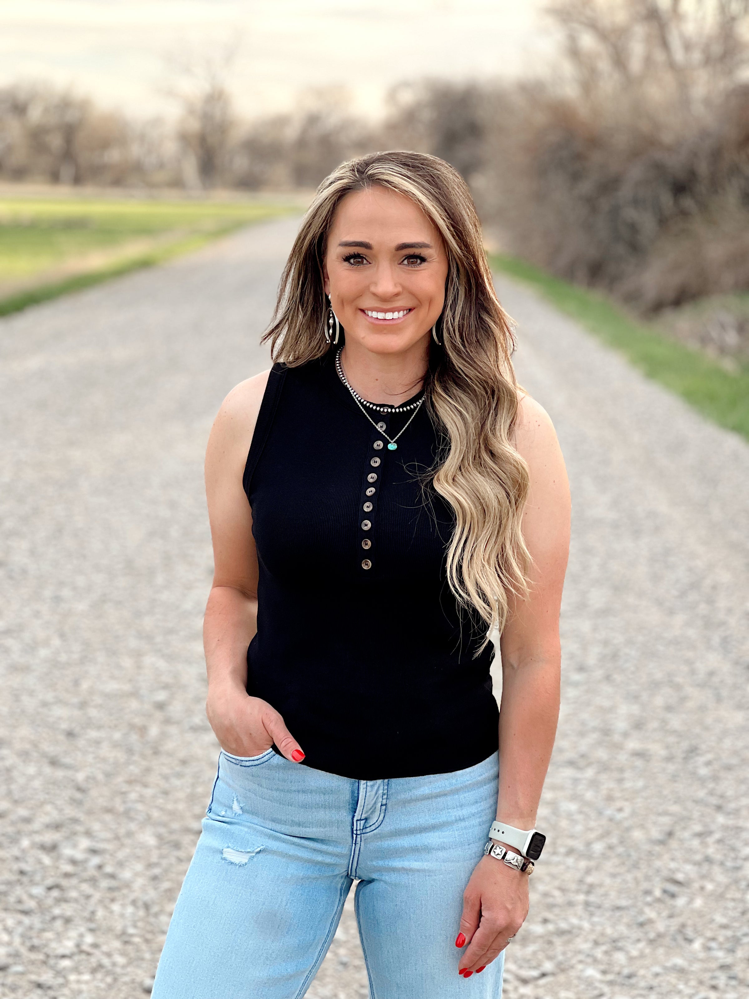 The Button Up Basic Tank In Black