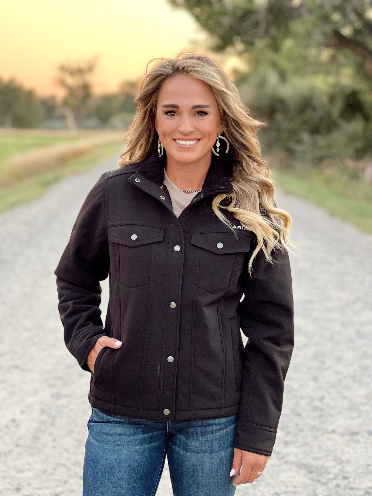 The Kingman Jacket in Black
