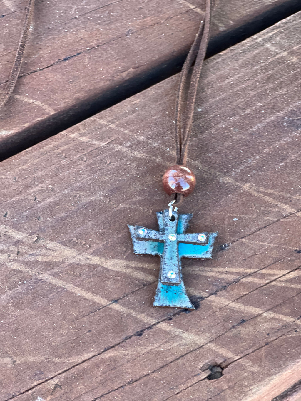 The Metal Cross Necklace